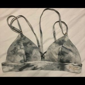 VS PINK Sports bra / bralette